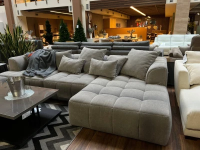 Модульный угловой диван с глубокой стеганой посадкой