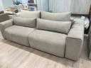 Двухместный диван-кровать с широкими квадратными подлокотниками