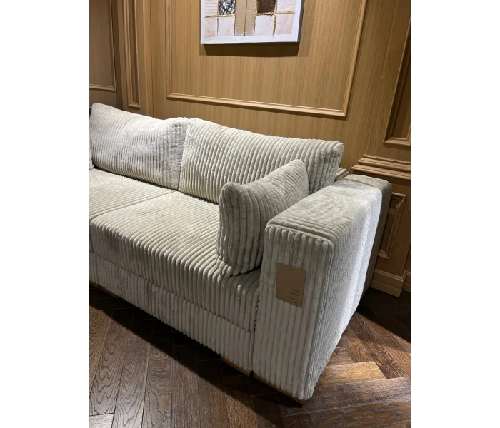 Диван в рубчик бежевый, современная классика
