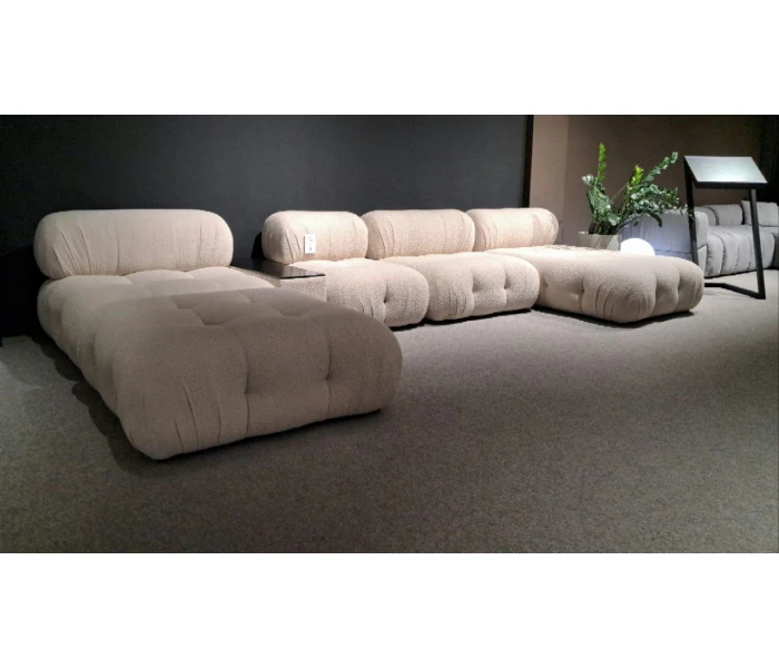 Диван-трансформер из объемных секций