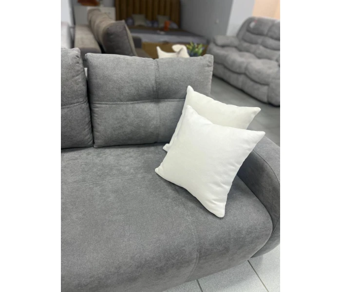 Тримісний прямий розкладний диван з округлими підлокітниками