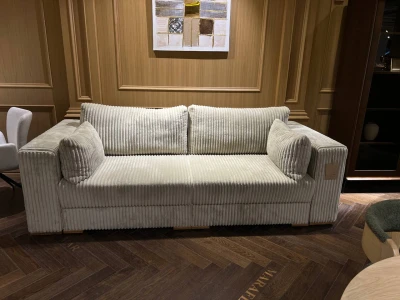 Диван в рубчик бежевый, современная классика