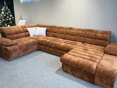 Великий П-подібний диван з об'ємними прошитими секціями 