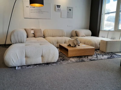 Багатосекційний диван з вільним компонуванням