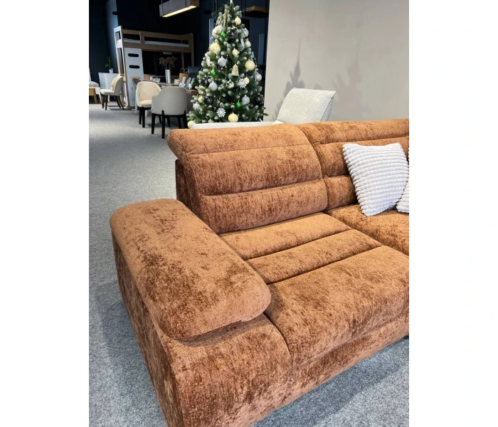 Великий П-подібний диван з об'ємними прошитими секціями 