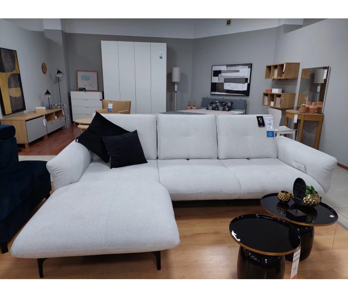 Кутовий диван з низькою посадкою