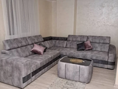 Диван-трансформер з динамічним узголів'ям