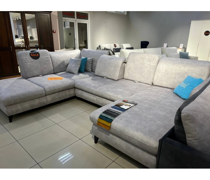 Угловой П-образный диван для гостиной