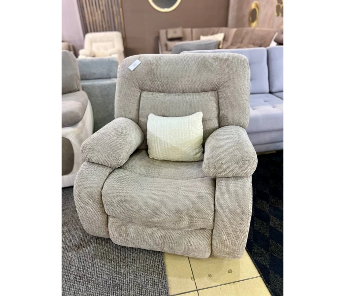 М'яке крісло-реклайнер для відпочинку