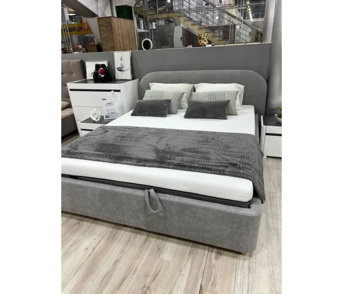 Текстильная кровать с подъемным механизмом