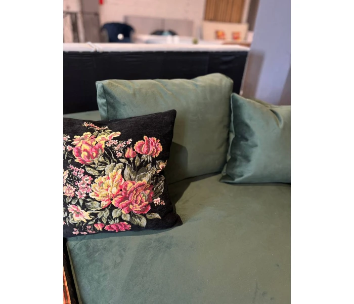 Величезний кутовий диван із глибокою посадкою