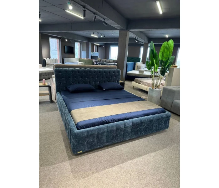 Ліжко з каретною стяжкою по периметру