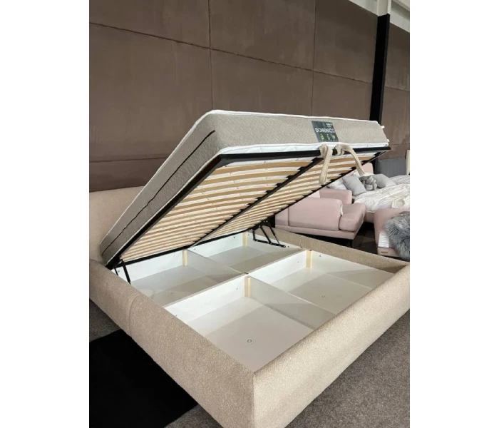 Текстурне ліжко з нішею для зберігання