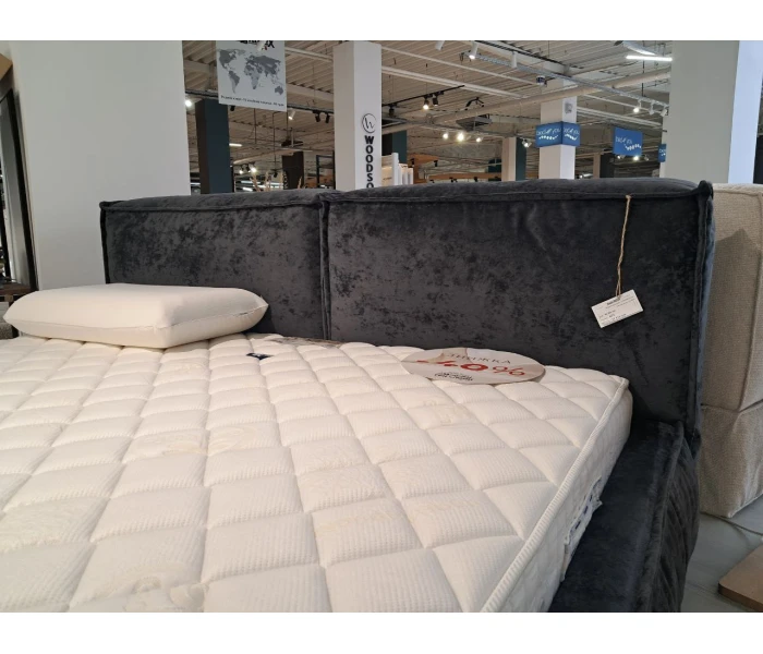 Кровать-платформа с мягким каркасом