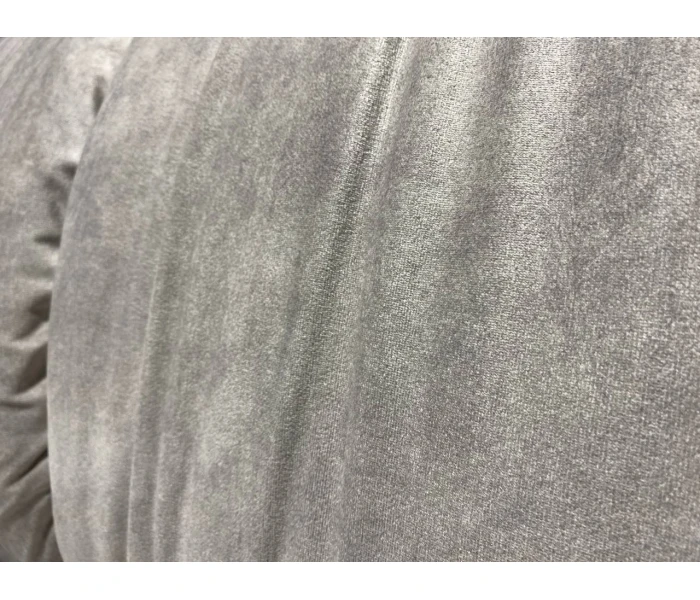 Ліжко з заокругленими кутами на високому узголів'ї