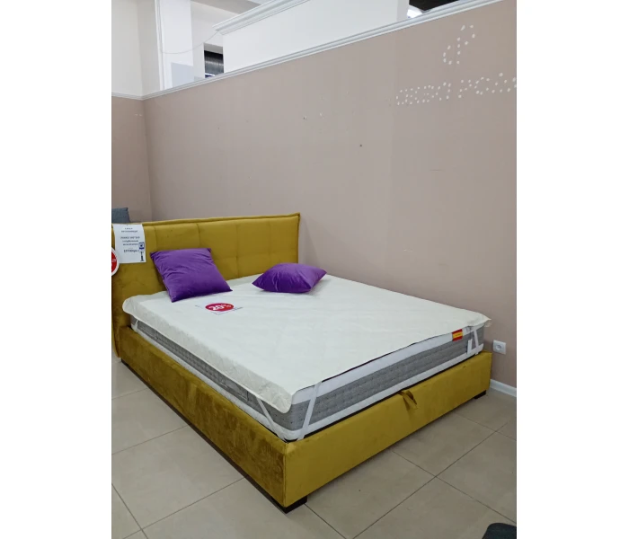 Двоспальне ліжко-подіум з підйомним механізмом