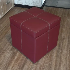 Пуф-куб у бордовій екошкірі з перехресною прошивкою та нішею