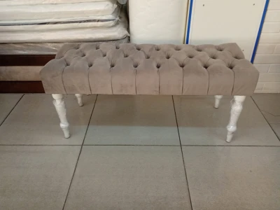 Банкетка для передпокою