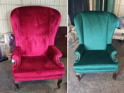 Реставрація крісла на фігурних ніжках з високою спинкою у велюрі